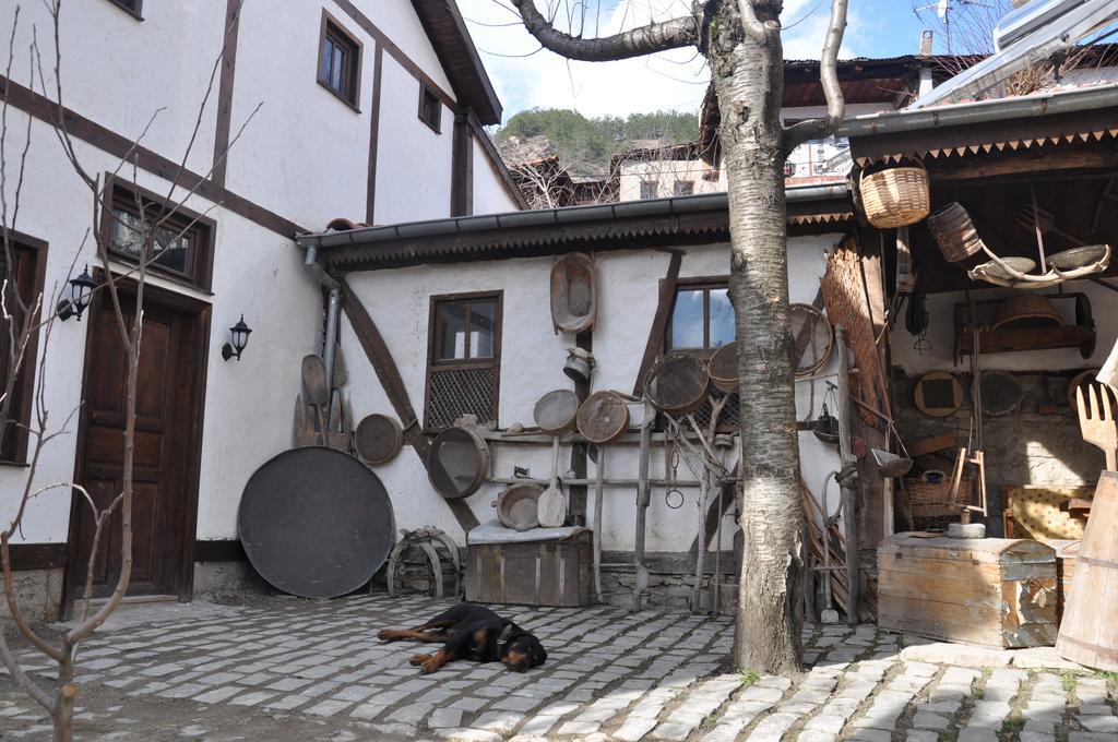 Haci Sakirler Konagi Guest House Mudurnu Exterior photo