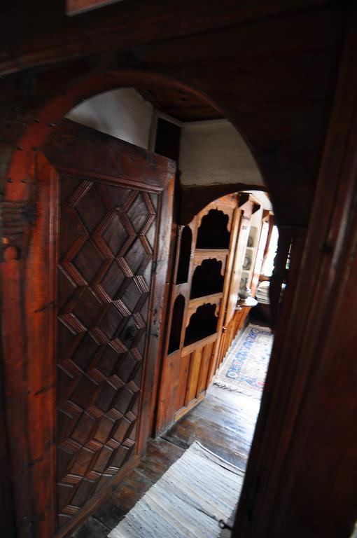 Haci Sakirler Konagi Guest House Mudurnu Room photo