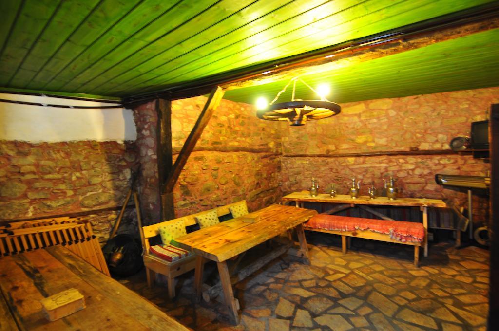 Haci Sakirler Konagi Guest House Mudurnu Exterior photo